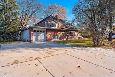 768 Chestnut Street, Neenah, WI 54956 - Photo 1
