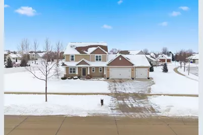4620 N Lightning Drive, Appleton, WI 54913 - Photo 1