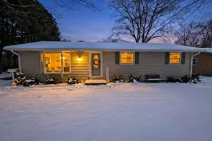 1205 S Taylor St, Green Bay, WI 54304 - Photo 1