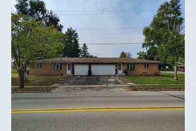 801 Hillcrest Heights, Green Bay, WI 54313 - Photo 1