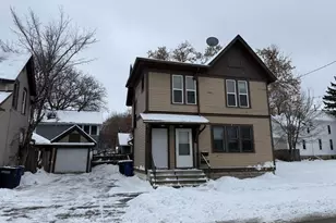 115 E Parkway Ave, Oshkosh, WI 54901 - Photo 1