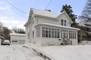 109 E Grand St, Chilton, WI 53014 - Photo 1
