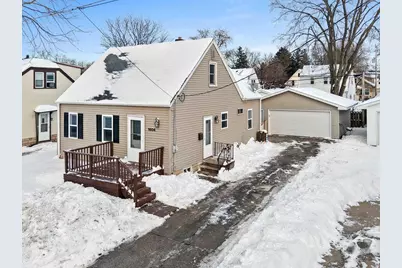 1604 N Clark Street, Appleton, WI 54911 - Photo 1