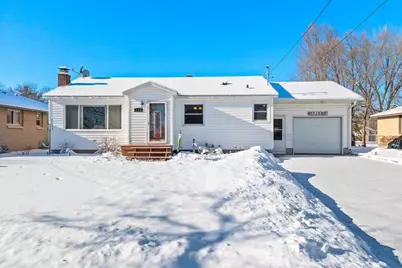 271 S Wood Avenue, Peshtigo, WI 54157 - Photo 1