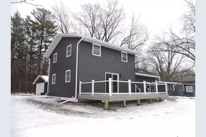 6055 Hiawatha Heights Drive, Winneconne, WI 54986 - Photo 1