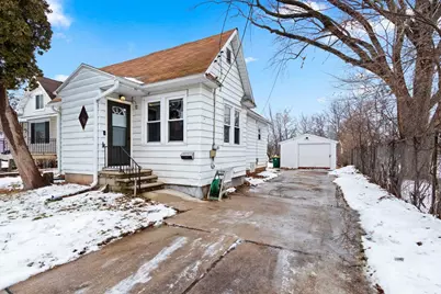 821 School Place, Green Bay, WI 54303 - Photo 1