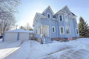 106 S Franklin St, Shawano, WI 54166 - Photo 1