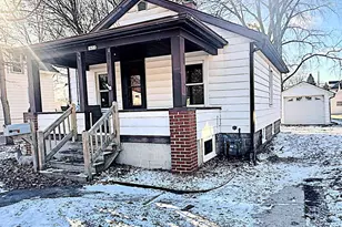 1633 Burdick St, Oshkosh, WI 54901 - Photo 1