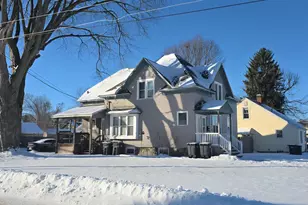 516 E Randall St, Shawano, WI 54166 - Photo 1