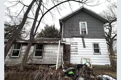 702 E State Street, Albany, WI 53502 - Photo 1