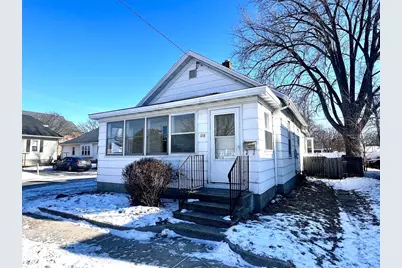 618 N Baird Street, Green Bay, WI 54302 - Photo 1