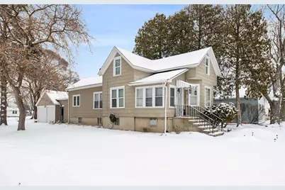 1416 30th Avenue, Menominee, MI 49858 - Photo 1