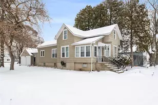 1416 30th Ave, Menominee, MI 49858 - Photo 1