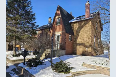 1717 Knapp Street, Oshkosh, WI 54902 - Photo 1