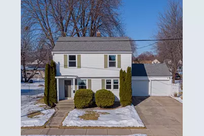 908 8th Street, Menasha, WI 54952 - Photo 1