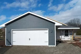 3451 Paula St, Green Bay, WI 54311 - Photo 1