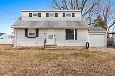 2311 East River Drive, Green Bay, WI 54301 - Photo 1