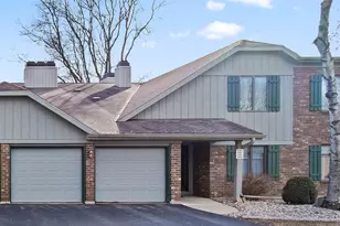 2964 Mossy Oak Cir, Green Bay, WI 54311 - Photo 1