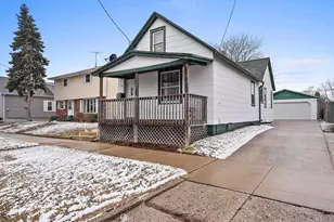 1122 22nd St, Manitowoc, WI 54220 - Photo 1