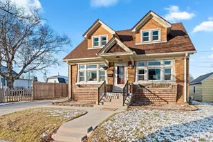 1918 S 16th St, Sheboygan, WI 53081 - Photo 1