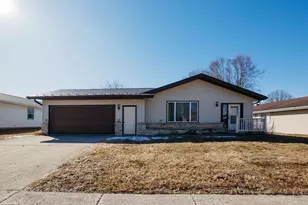 421 Manhattan St, Chilton, WI 53014 - Photo 1