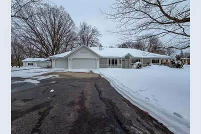 511 W Pulaski Street, Pulaski, WI 54162 - Photo 1