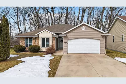 2718 Independence Court, Appleton, WI 54914 - Photo 1