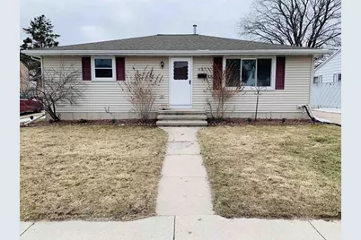 901 Park Street, Green Bay, WI 54303 - Photo 1
