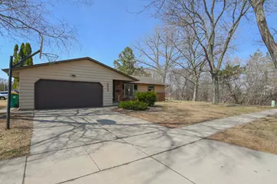 1024 Edgewood Drive, Green Bay, WI 54311 - Photo 1