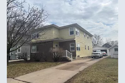 919 Bismarck Avenue, Oshkosh, WI 54902 - Photo 1