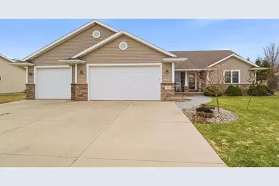 535 Coonen Drive, Combined Locks, WI 54113 - Photo 1