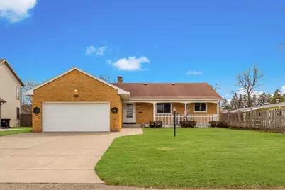 2515 17th Avenue, Menominee, MI 49858 - Photo 1