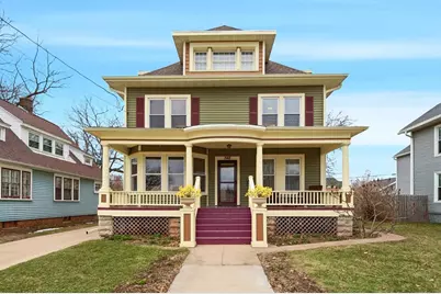 348 Broad Street, Menasha, WI 54952 - Photo 1