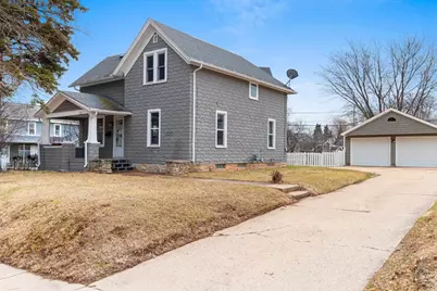 1053 E Kimberly Avenue, Kimberly, WI 54136 - Photo 1