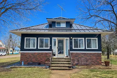 616 NE 3rd Street, Marion, WI 54950 - Photo 1