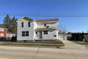4310 Broadway St, Manitowoc, WI 54220 - Photo 1