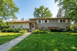 2455 Kingston Pl, Oshkosh, WI 54904 - Photo 1
