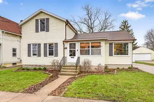 348 1st St, Menasha, WI 54952 - Photo 1