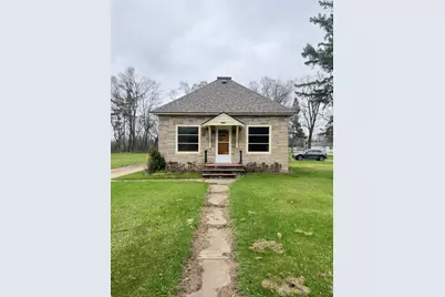 1109 Royalton Street, Waupaca, WI 54981 - Photo 1
