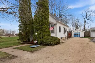 1104 New York Ave, North Fond du Lac, WI 54937 - Photo 1