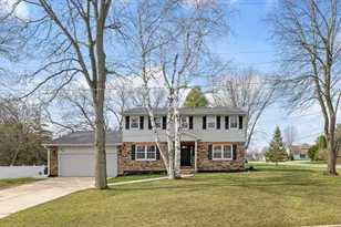 1300 Hiawatha Cir, Green Bay, WI 54313 - Photo 1