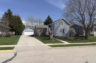 129 S Putnam St, Oakfield, WI 53065 - Photo 1