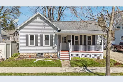 314 E Winnebago Street, Appleton, WI 54911 - Photo 1