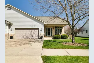 4732 N Fallview Lane #1701, Appleton, WI 54913 - Photo 1