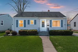 867 Marquette St, Menasha, WI 54952 - Photo 1