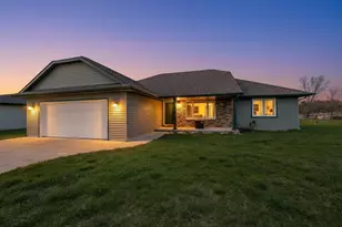 2137 Klondike Rd, Green Bay, WI 54311 - Photo 1