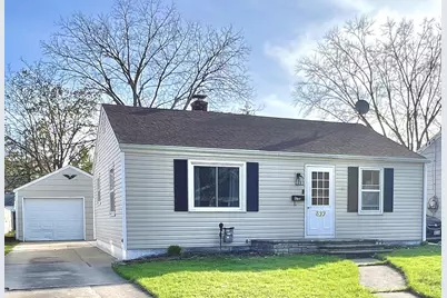 899 Waverly Place, Green Bay, WI 54304 - Photo 1