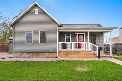 836 W 8th Street, Appleton, WI 54914 - Photo 1