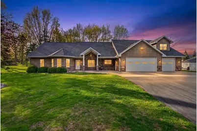 1216 E Apple Creek Road, Appleton, WI 54913 - Photo 1