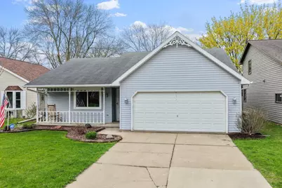 814 Flambeau Place, De Pere, WI 54115 - Photo 1